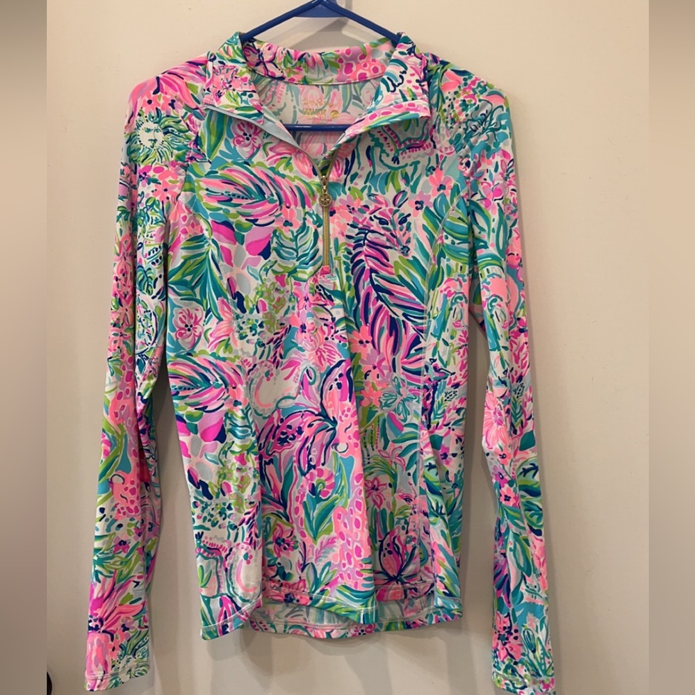 Lilly Favorite Things Pullover